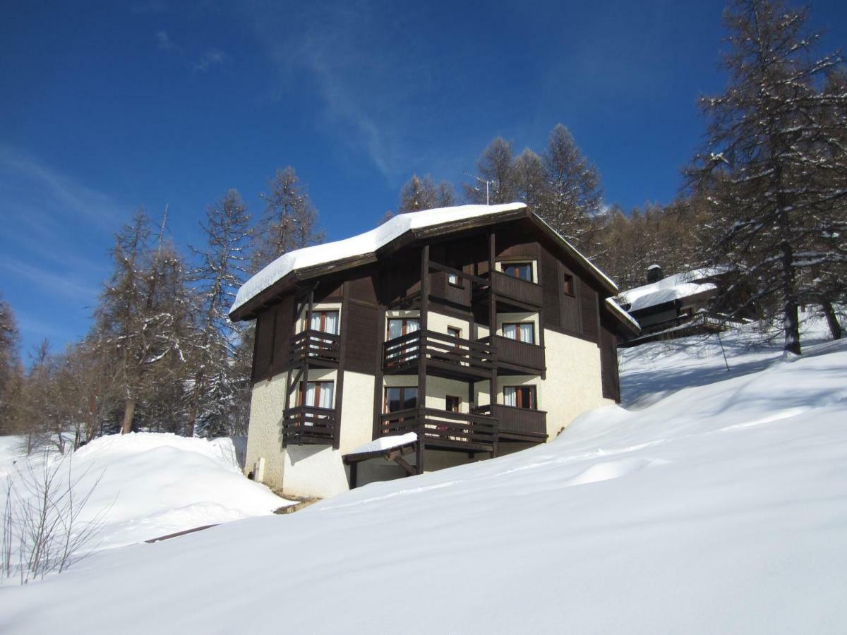 Les Arolles Appartement *